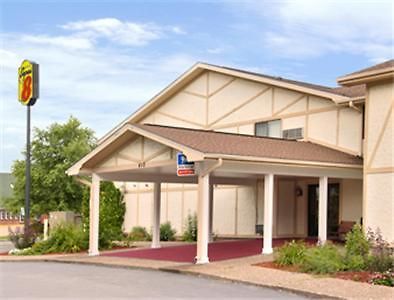 Super 8 Davenport Hotell Eksteriør bilde